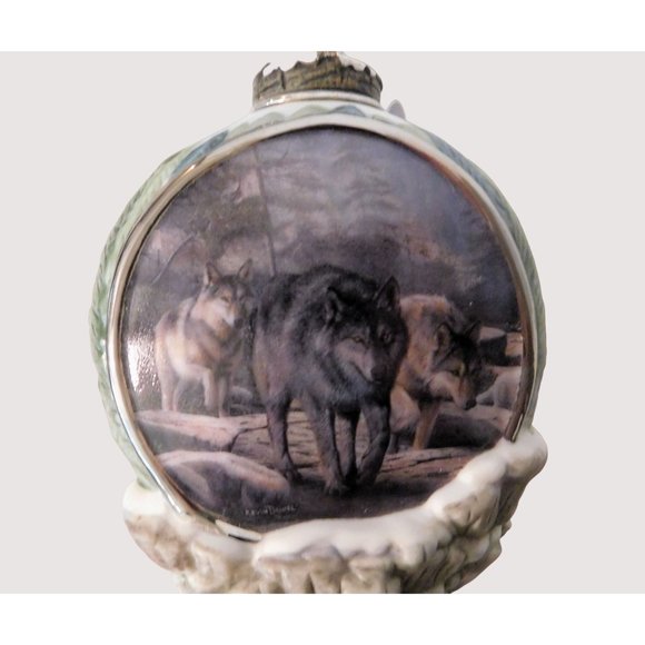 Call of the Wilderness Ornament Scouting the Bluffs Kevin Daniel 2000 Bradford - Picture 2 of 4